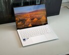 Testbericht zum Asus ZenBook S14 2026 – Helleres OLED-Display, aber eine langsame Panther-Lake-iGPU