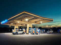 NextLevel Ladepark: In Lichtenau bei Chemnitz betreibt EnBW einen hochmodernen Schnellladepark (Bild: Endre Dulic).