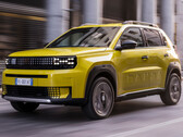 Stellantis kündigt mit dem Projekt E-Car einen neuen und erschwinglichen Elektro-Kleinwagen für den europäischen Markt an, der ab 2028 in Italien vom Band rollen soll. Aktuell ist der kleine Fiat Grande Panda Elektro ein gefragter Stromer.