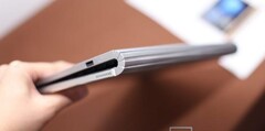 Sieht aus wie ein Surface Book, ist aber keins