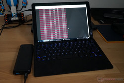 Powerbank am Eve V - dauerndes Umschalten zwischen Laden und Entladen