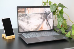 Das HP Zbook 8 G1i 14