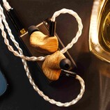 Zeitgiest Germany verwandelt Whiskyfässer in Ohrhörer. (Bildquelle: Zeitgeist Germany)