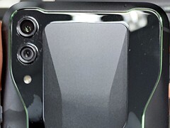 Leak: Xiaomi Black Shark 2019 (Skywalker) auf Foto erwischt.