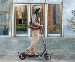 Den Elektroroller Honey Whale E9 Max gibt es aktuell zum Schnäppchenpreis. (Bildquelle: Geekbuying)