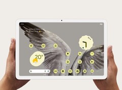 Das Google Pixel Tablet wird derzeit stets mit dem zugehörigen Dock ausgeliefert. (Bild: Google)