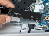 Saturn hat die schnelle T500 SSD rund eine Woche vor Weihnachten günstig im Angebot (Bild: Crucial)