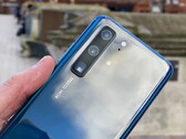 Huawei erlaubt Journalisten das Fotografieren eines P40-Prototypen. Vermutlich sieht das finale Modell anders aus. (Bild: Digital Trends)
