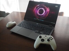 Studenten können sich das Lenovo LOQ 15 mit der RTX 5070 jetzt zum Top-Preis mit 20% Nachlass sichern (Bildquelle: Florian Glaser)