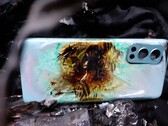 Das OnePlus Nord 2 des betroffenen Kunden ist regelrecht explodiert, angeblich ohne Zutun des Nutzers. (Bild: Gaurav Gulati)