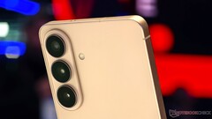 Das Kamera-Design aller Galaxy S27 Modelle außer des Galaxy S27 Ultra dürfte unverändert bleiben.