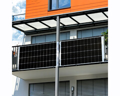 Aldi-Balkonkraftwerk für Menschen mit geringem Platzangebot, inklusive Montageset (Bild: Solovoltaik)