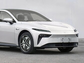 Variante der Dongfeng-Sportlimousine mit Allrad-Radnabenmotoren. (Bildquelle: MIIT)