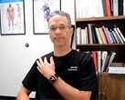 Ein Hands-On mit dem US-Armerikanischen Arzt Dr. Adam Story und der BP Doctor Med Blutdruck-Smartwatch kann man auf Youtube sehen.