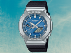 Die Casio GBM-2100A-2B (im Bild) ist eine von drei neuen Uhren mit Metalllünette. (Bildquelle: Hamilton Place, bearbeitet)