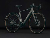 Das Nuroad Hybrid C:62 Race 400X FE 2027 ist ein neues Gravel-E-Bike