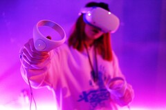 Zwei Jahre nach seinem Launch erhält das Meta Quest 2 VR-Headset mehr GPU-Power per Software-Update. (Bild: Adrià García Sarceda)