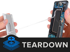 Das Galaxy S8 und Galaxy S8+ zeigen im Teardown von iFixit wie gut sie reparierbar sind.