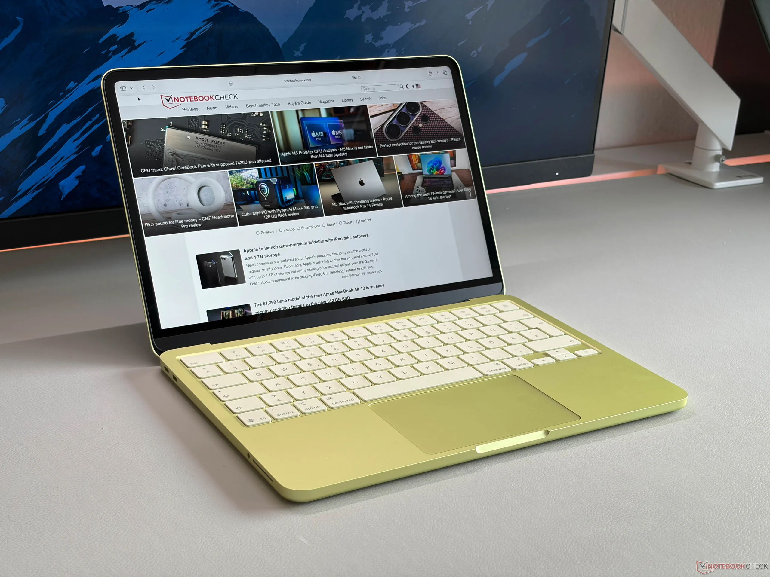 Apple MacBook Neo 256 GB - Notebookcheck Specs und Testsammlung