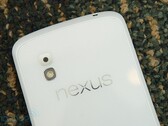 LG: Weißes Nexus 4 Smartphone mit Android 4.3 ab dem 10. Juni erhältlich