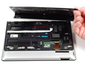Sony: Tablet S kommt unters Messer und wird zerlegt - Teardown