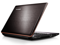 Test Lenovo IdeaPad Y570-086225U Notebook