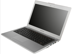 Test Gigabyte U2442N Notebook