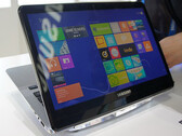 Asus: Ähnelt das Samsung Windows-8-Notebook mit Dual-Display zu sehr dem Asus Taichi?