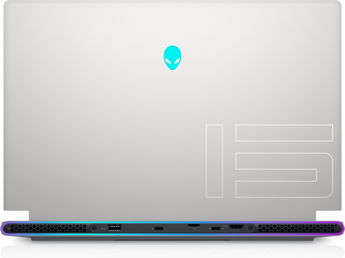 Alienware x15 R1, i9-11900H RTX 3080 QHD