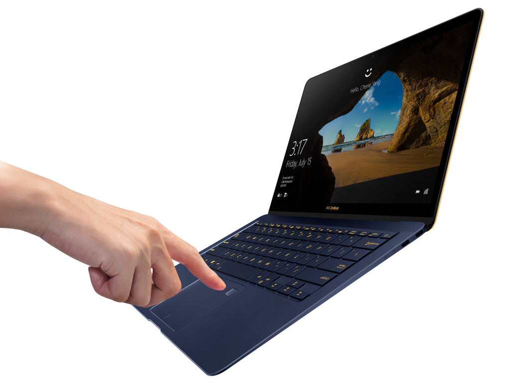 Asus Zenbook 3 Deluxe UX490UA