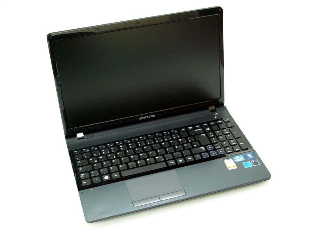 Ноутбук samsung np300e5c