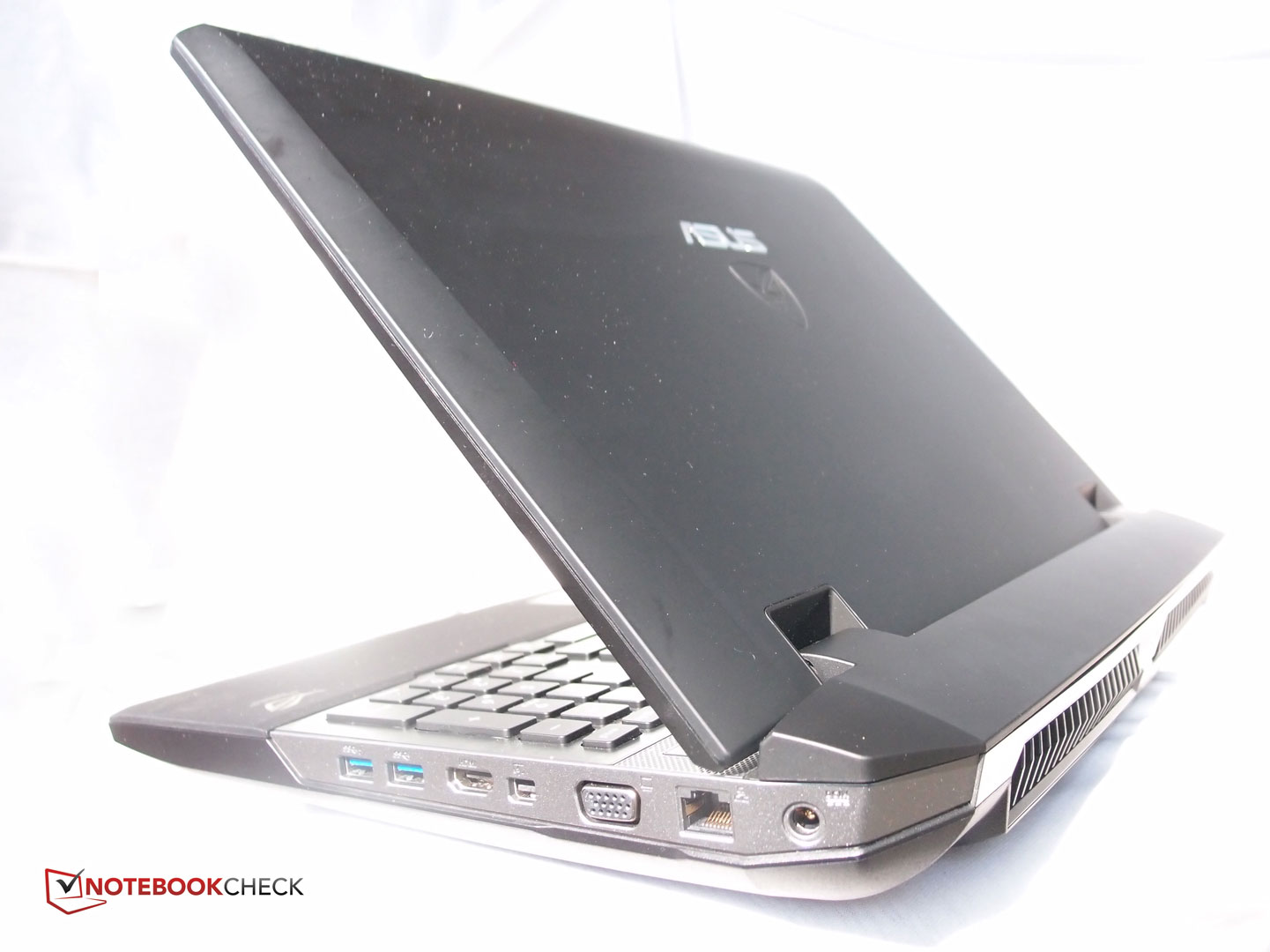 Asus G55VW-S1020V