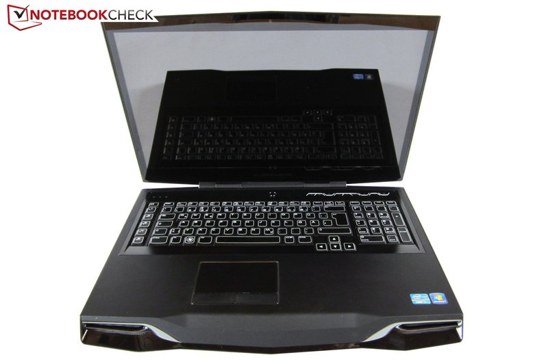 Alienware M18x R2, GTX 680M SLI, Core i7-3820QM